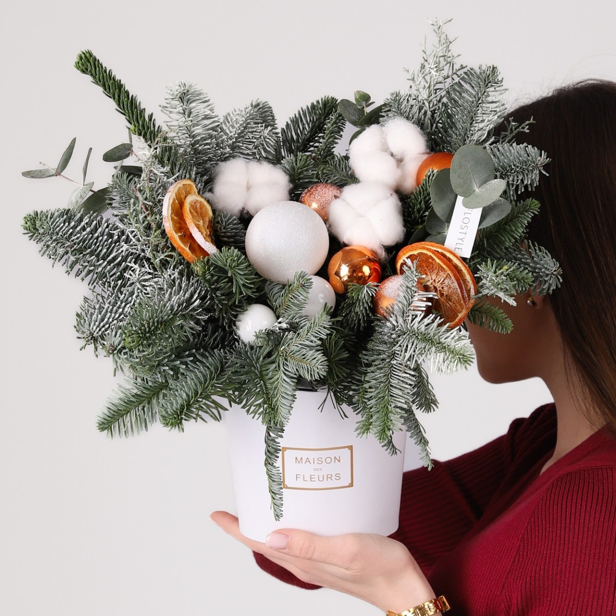 Новогодняя композиция с нобилисом и хлопком 